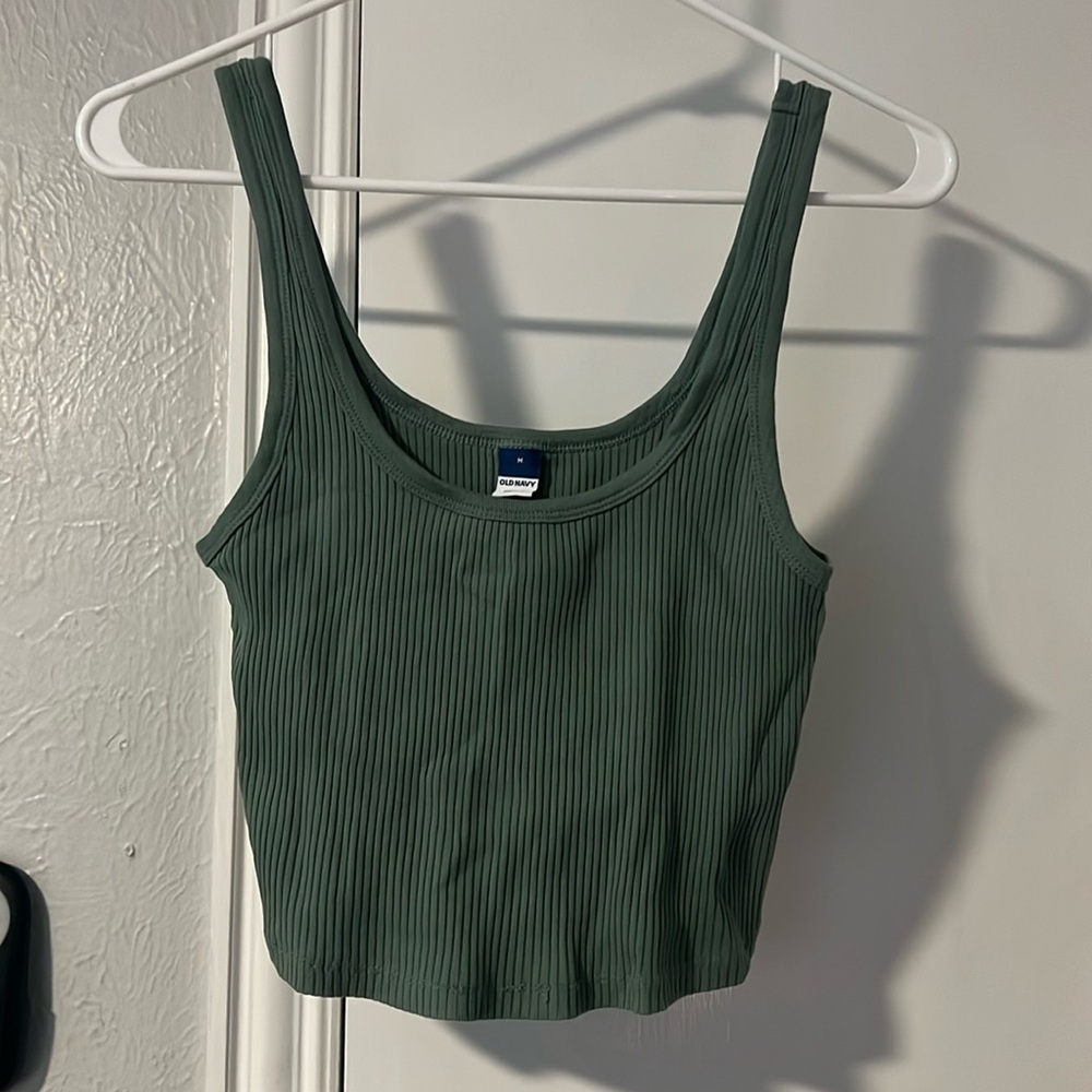 Crop tank